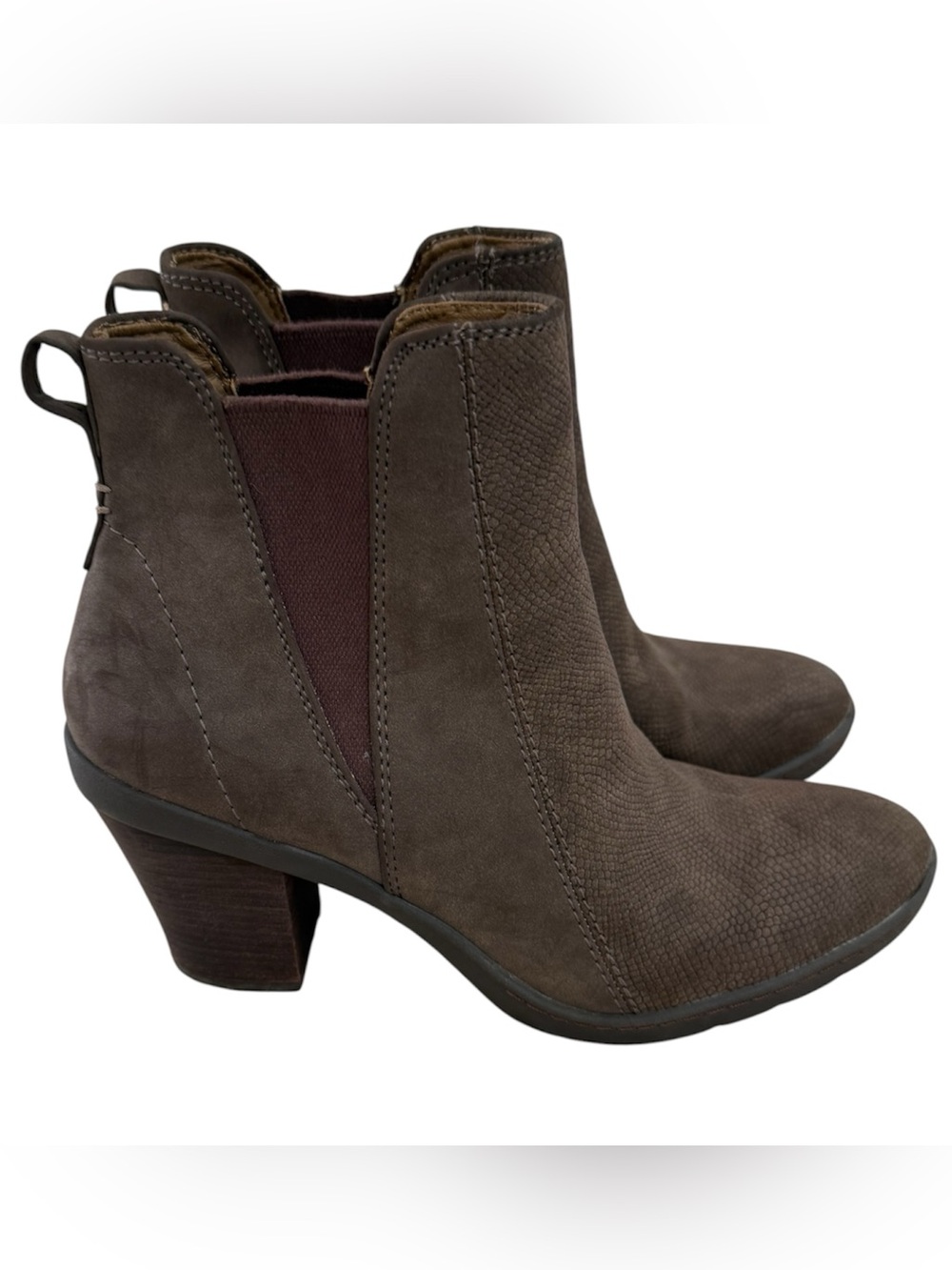 Baretraps Dasha Posture Plus Distressed Brown Faux Leather Heeled Ankle Boot Sz